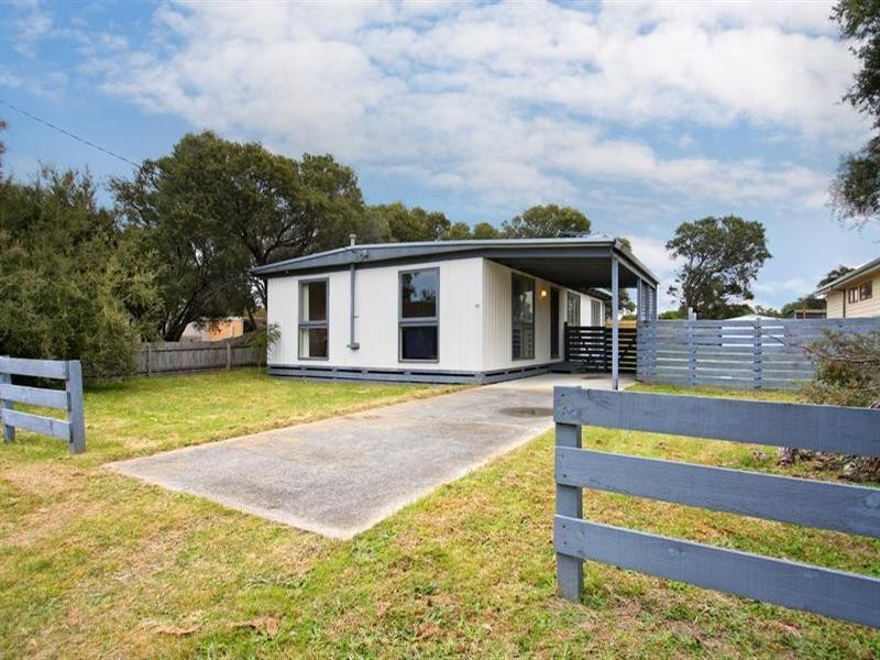 64 Elizabeth Avenue, Rosebud West VIC 3940