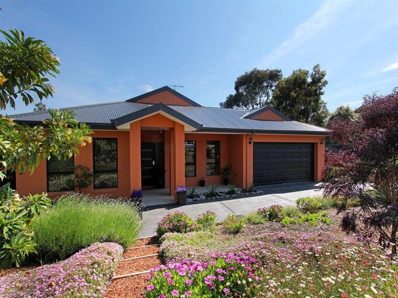 10 Bellbangra Avenue, Rosebud VIC 3939