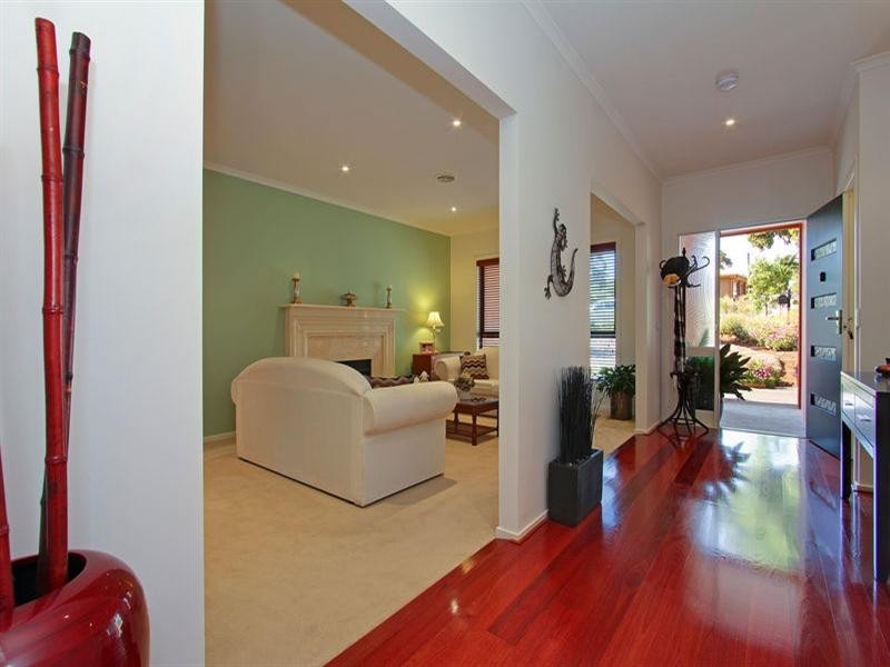 10 Bellbangra Avenue, Rosebud VIC 3939