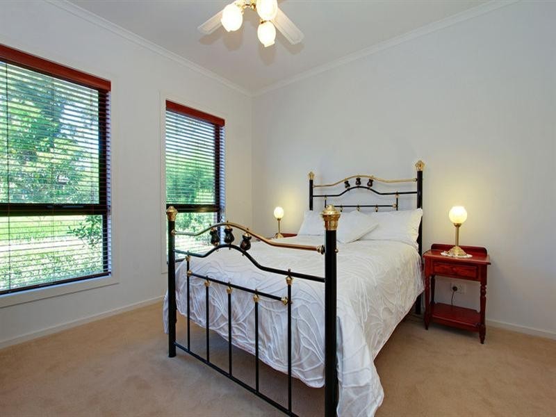 10 Bellbangra Avenue, Rosebud VIC 3939