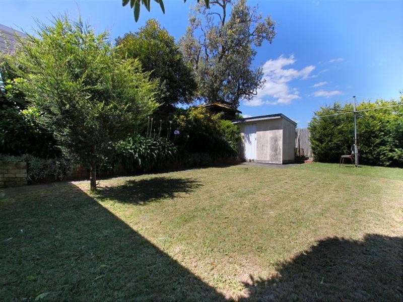 91 Fourth Avenue, Rosebud VIC 3939