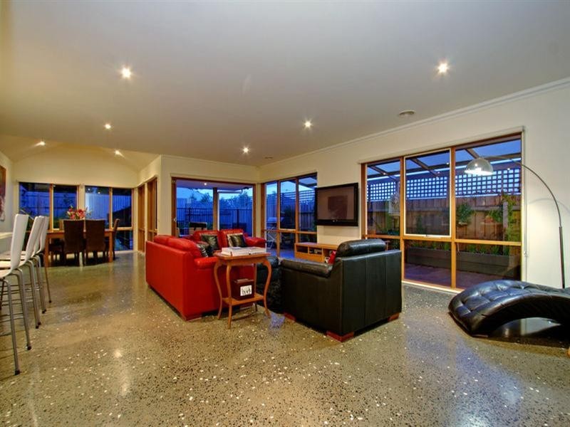 4 Lovely Meadows Court, Rosebud VIC 3939