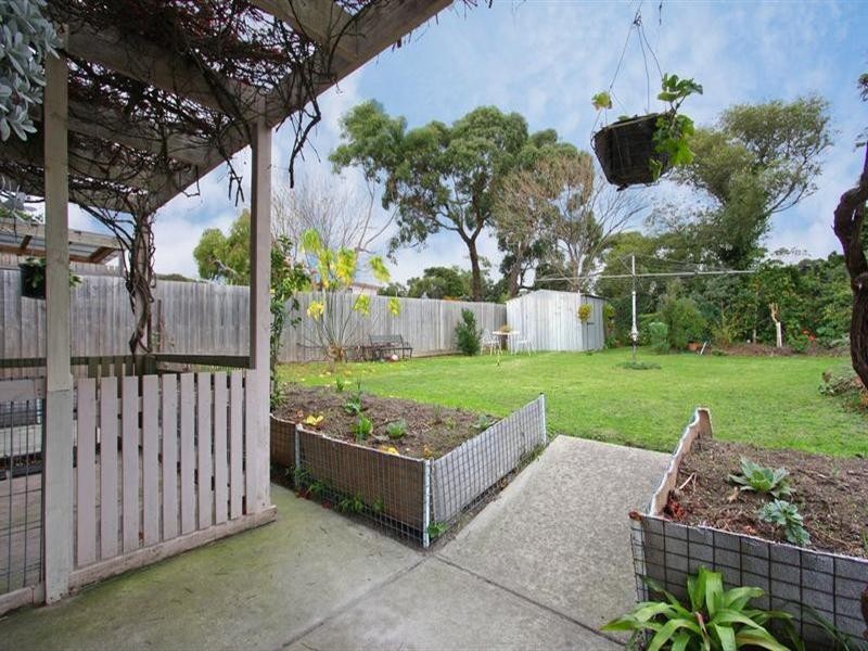 13 Nixon Street, Rosebud VIC 3939