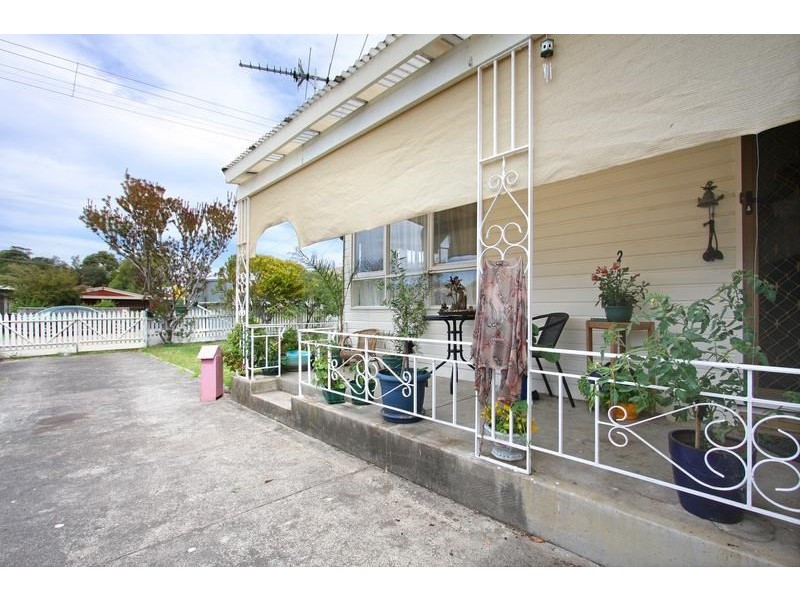 68 Fourth Avenue, Rosebud VIC 3939