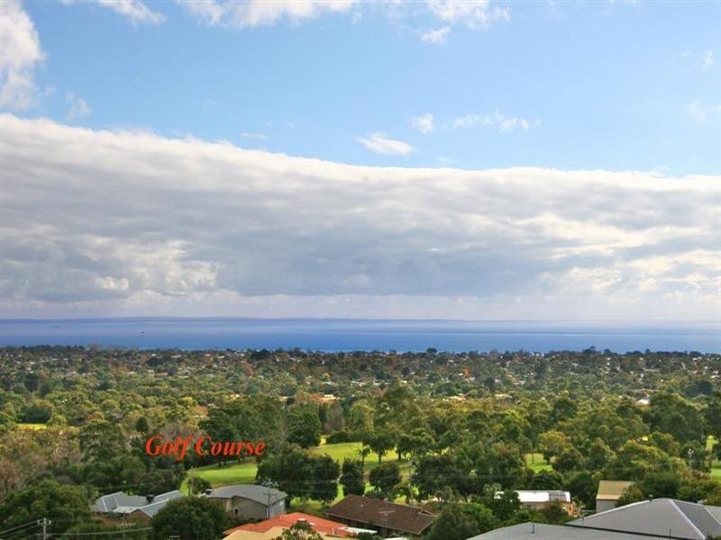 15 Crest Drive, Rosebud VIC 3939