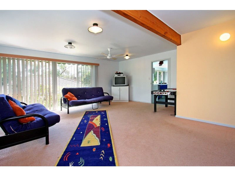 25 Sylvan Drive, Rosebud VIC 3939