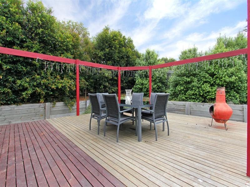 14 Greenhill Road, Rosebud VIC 3939