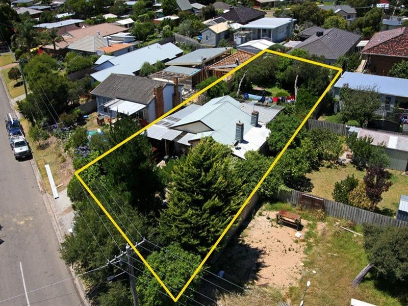 37 Capel Avenue, Rosebud West VIC 3940