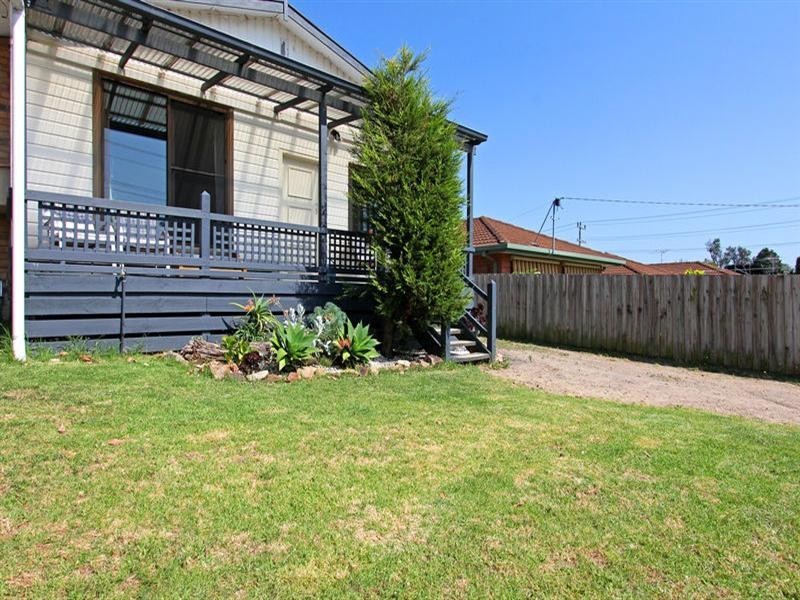 120 Ninth Avenue, Rosebud VIC 3939