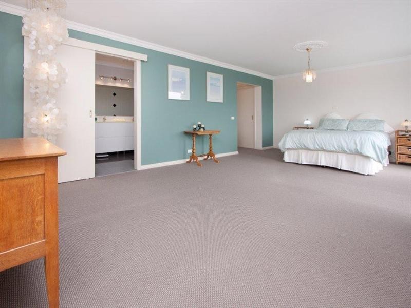 20 Glenwood Avenue, Dromana VIC 3936