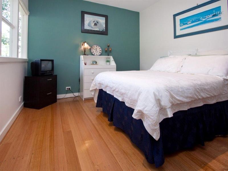 20 Glenwood Avenue, Dromana VIC 3936