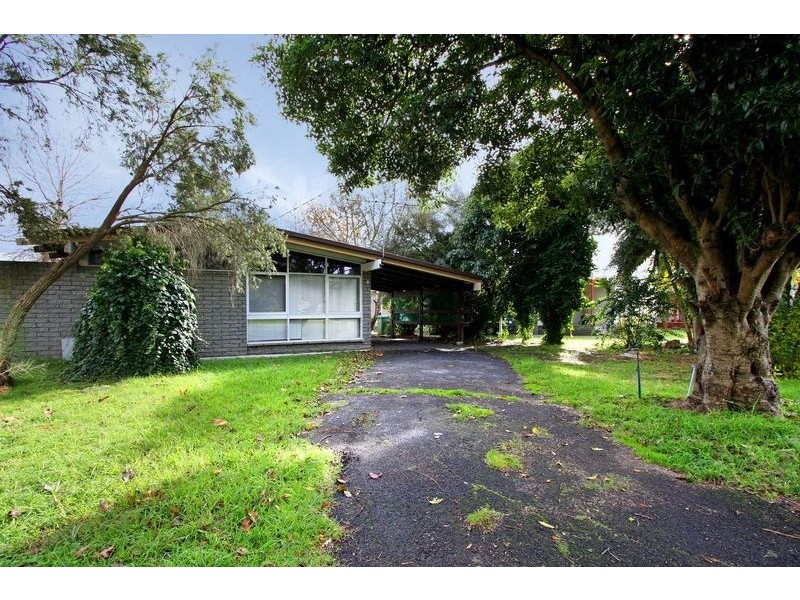 8 Kennington Road, Rosebud VIC 3939