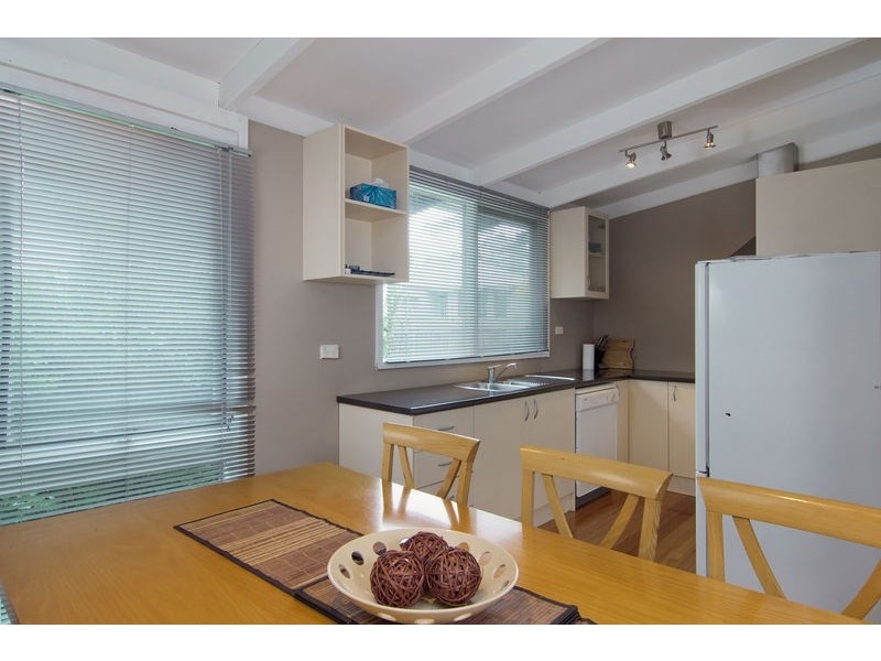 8 Kennington Road, Rosebud VIC 3939