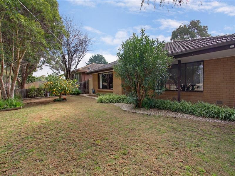 8 Kolinda Crescent, Rosebud West VIC 3940