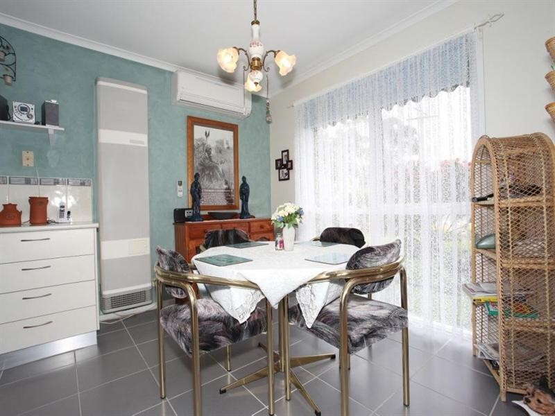 43 Woonton Crescent, Rosebud VIC 3939