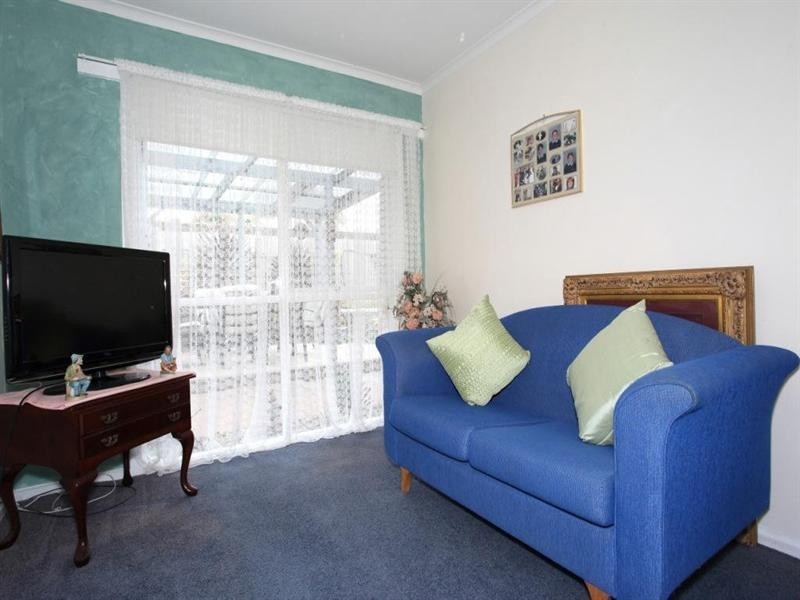 43 Woonton Crescent, Rosebud VIC 3939