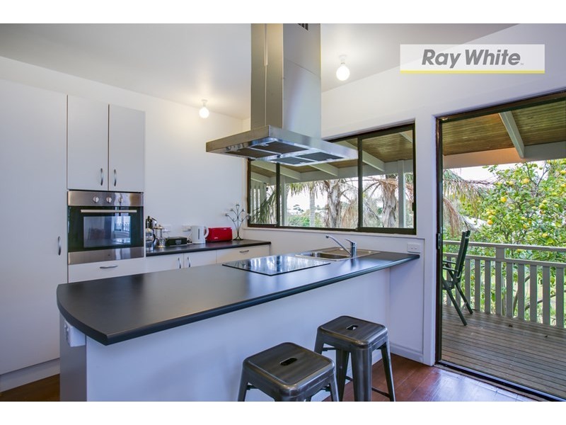 69 Third Avenue, Rosebud VIC 3939