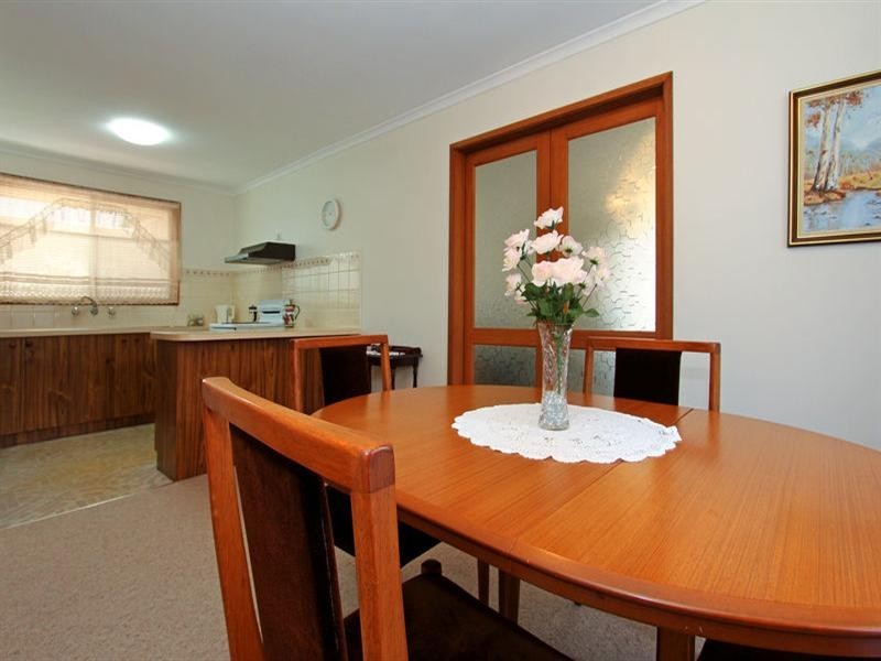 118 Third Avenue, Rosebud VIC 3939