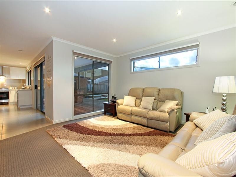 7 Crestwood Drive, Rosebud VIC 3939