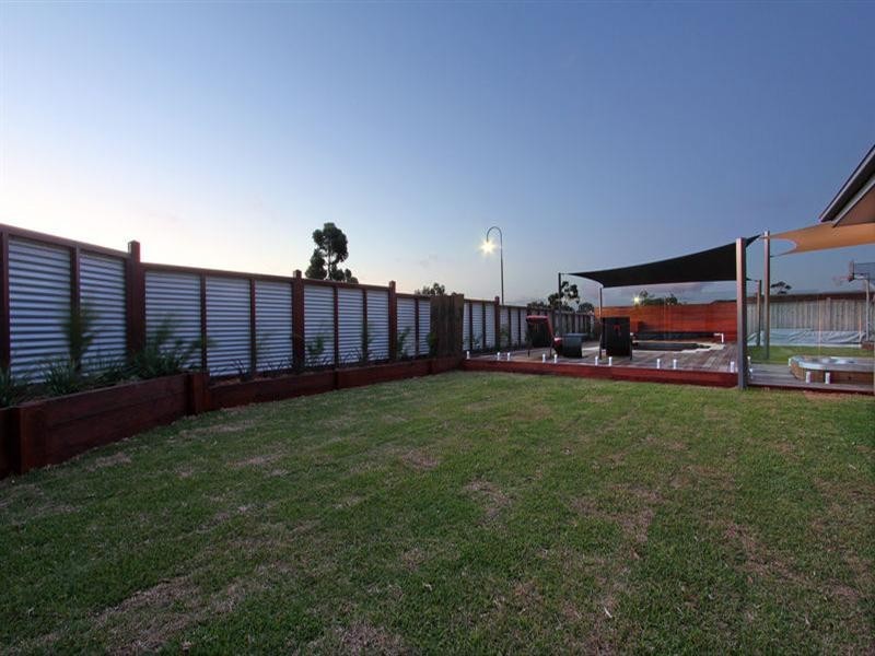 7 Crestwood Drive, Rosebud VIC 3939