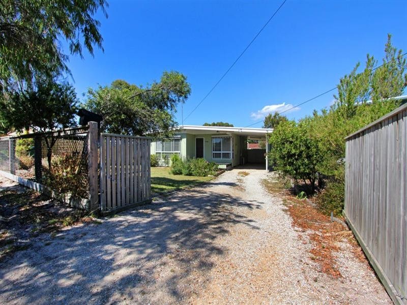 1 Greenhood Crescent, Rosebud West VIC 3940