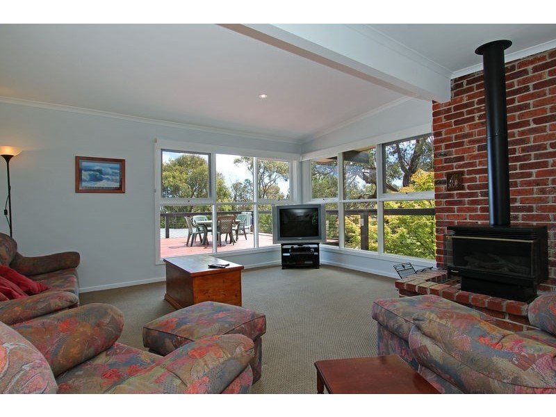 49 Warrain Avenue, Rosebud VIC 3939