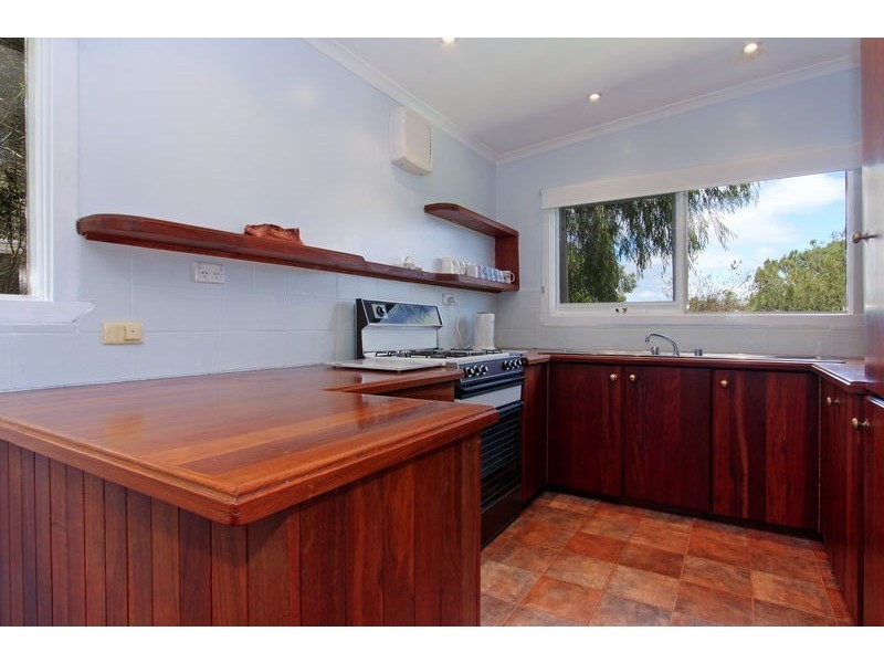 49 Warrain Avenue, Rosebud VIC 3939