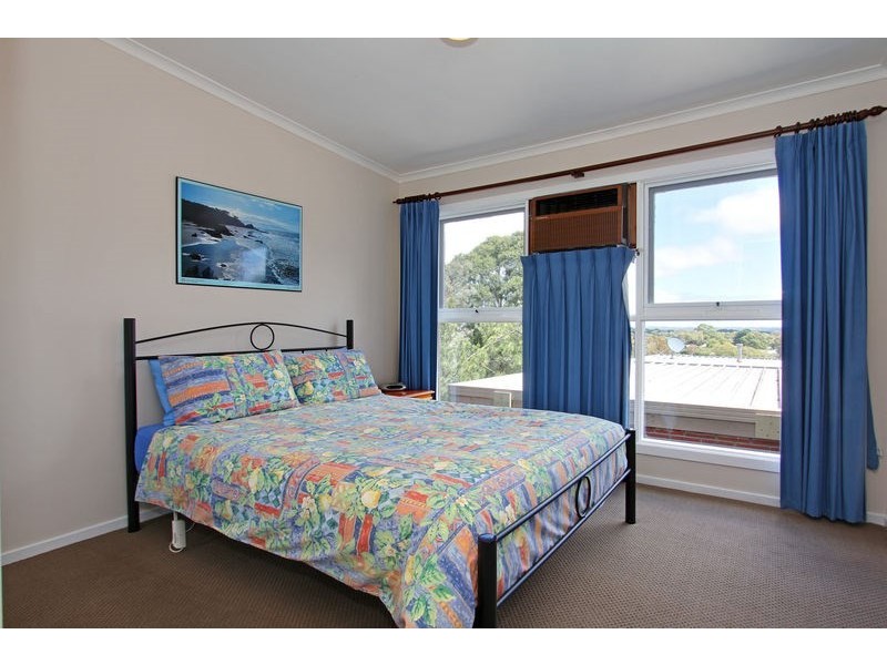 49 Warrain Avenue, Rosebud VIC 3939