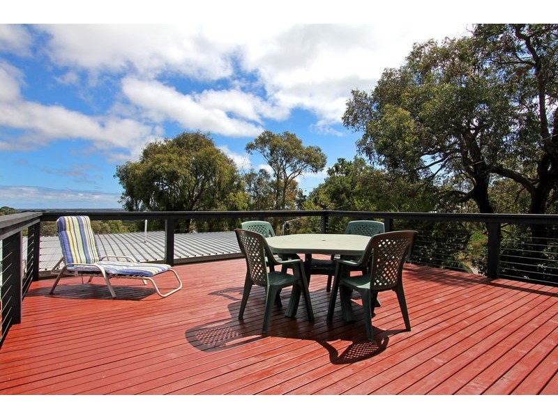 49 Warrain Avenue, Rosebud VIC 3939