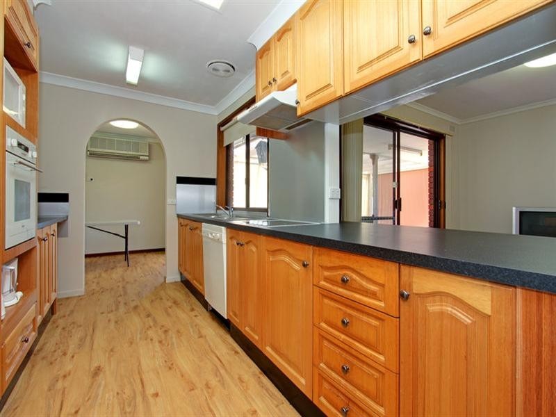 126 Boneo Road, Rosebud VIC 3939