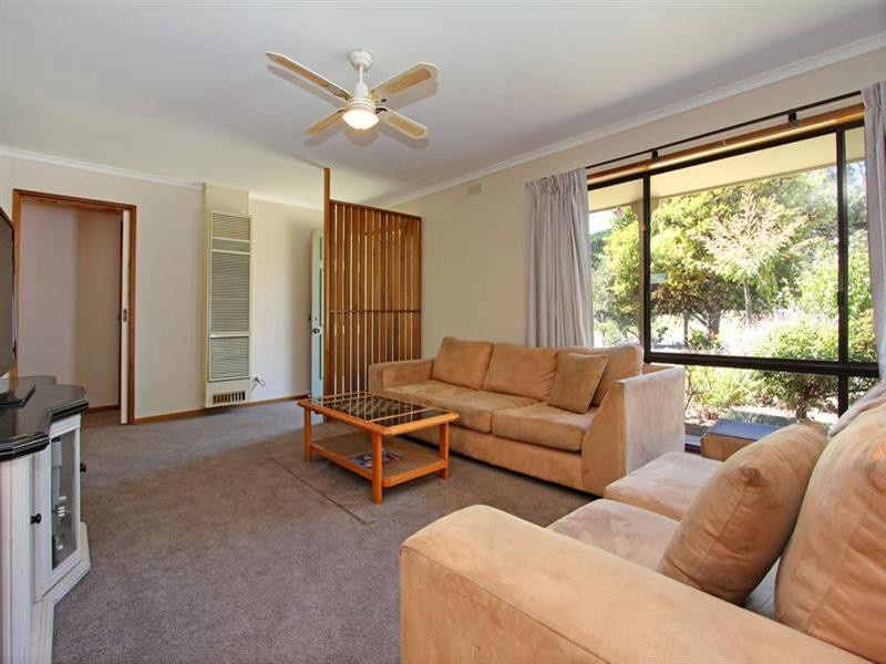 126 Boneo Road, Rosebud VIC 3939