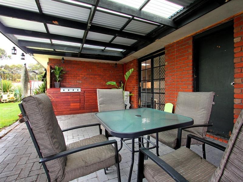 6 Fenton Avenue, Rosebud VIC 3939