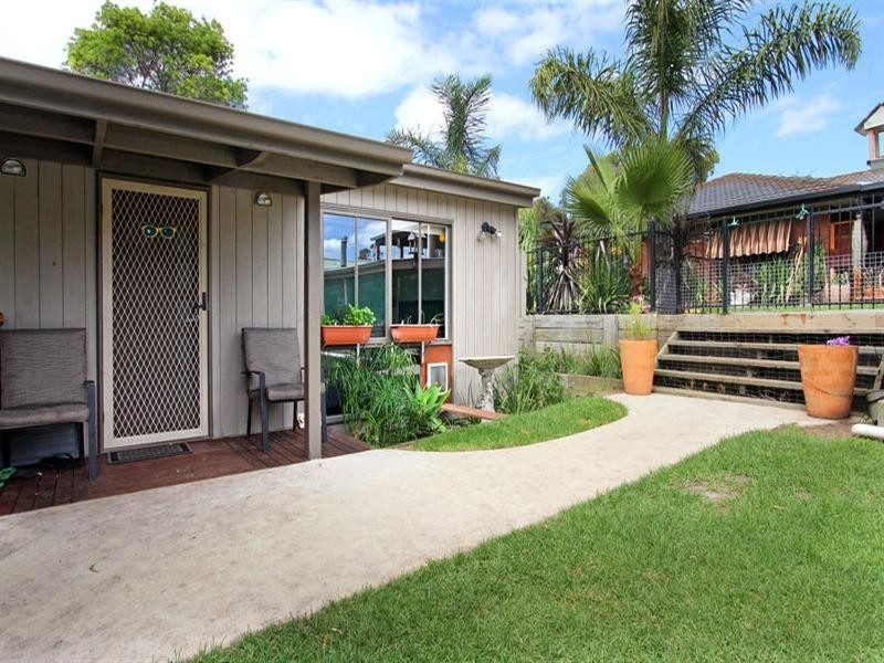 6 Fenton Avenue, Rosebud VIC 3939