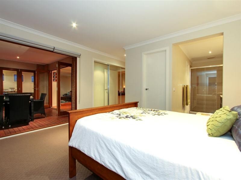 3 Fernwood Place, Rosebud VIC 3939