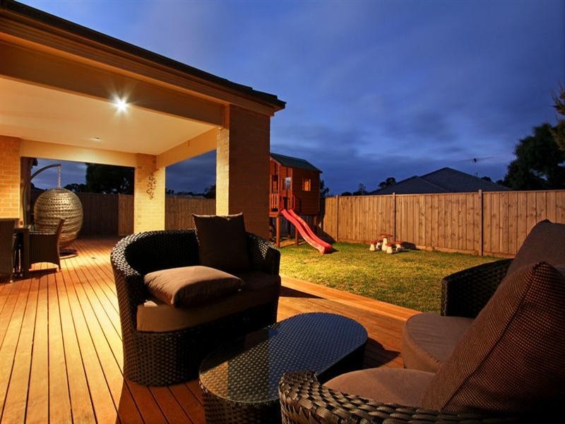 3 Fernwood Place, Rosebud VIC 3939