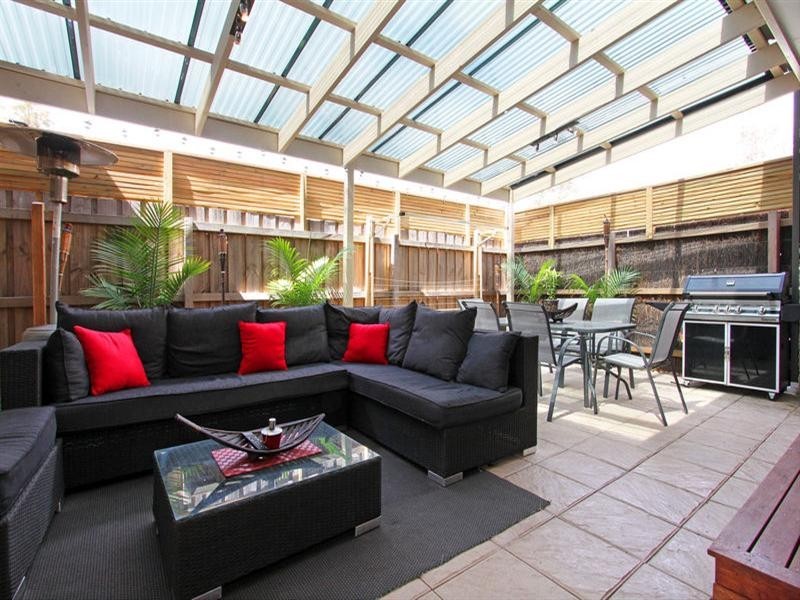 27 Grenville Grove, Rosebud West VIC 3940