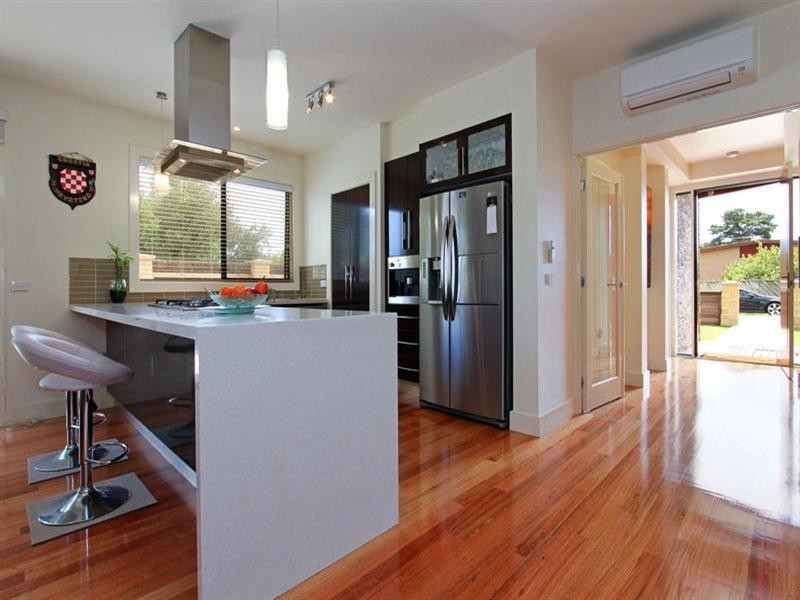 27 Grenville Grove, Rosebud West VIC 3940