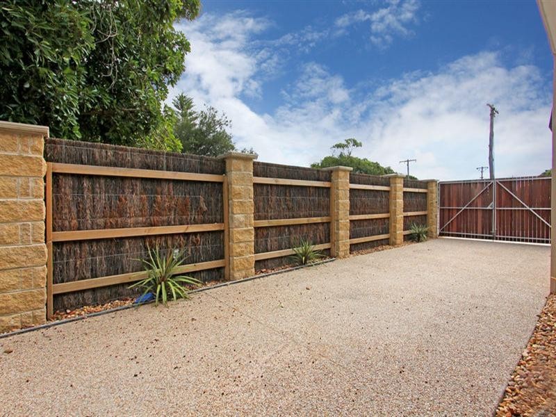 27 Grenville Grove, Rosebud West VIC 3940