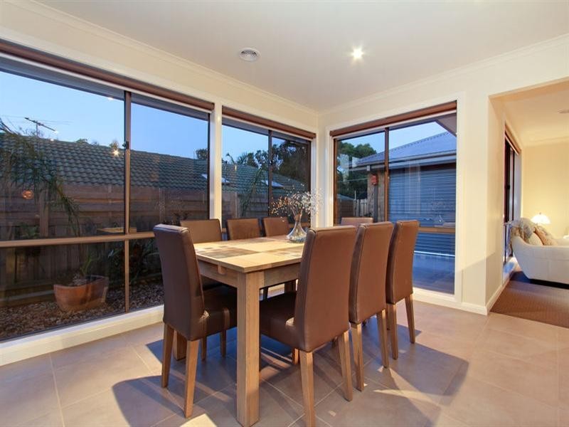 60 Flinders Avenue, Rosebud VIC 3939