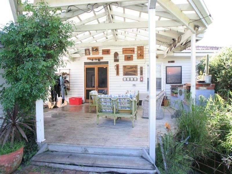 22 Chatfield Avenue, Rosebud West VIC 3940