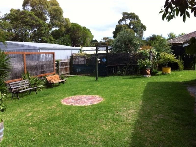 22 Chatfield Avenue, Rosebud West VIC 3940