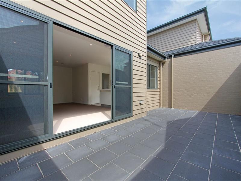 64 Rosebud Parade, Rosebud VIC 3939