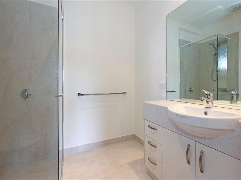 64 Rosebud Parade, Rosebud VIC 3939