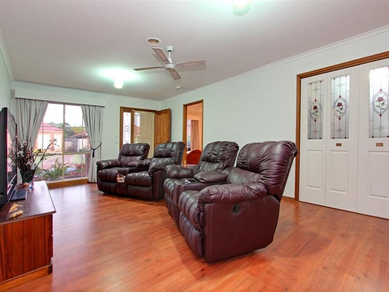 4 Seascape Place, Safety Beach VIC 3936