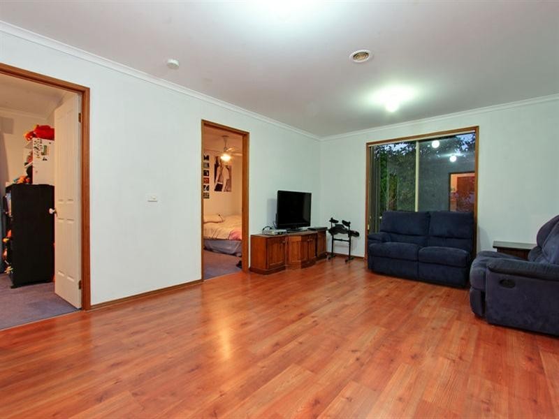 4 Seascape Place, Safety Beach VIC 3936