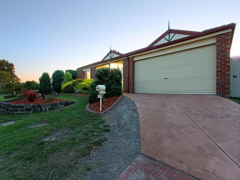 4 Seascape Place, Safety Beach VIC 3936