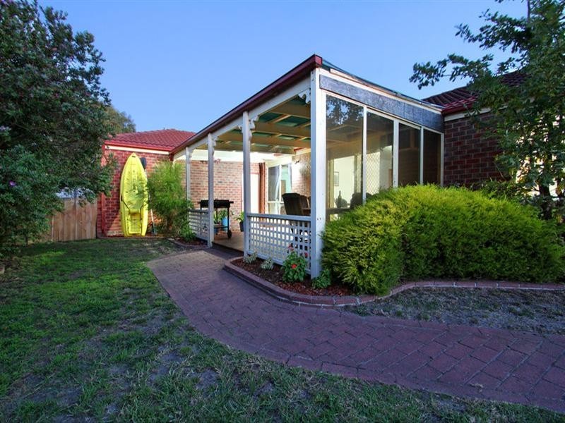 4 Seascape Place, Safety Beach VIC 3936