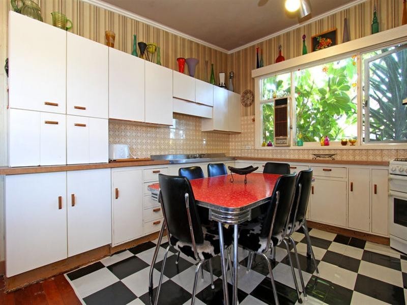 96 Ocean Street, Rosebud VIC 3939