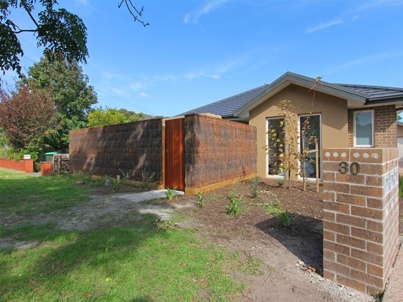 2/30 Warranilla Avenue, Rosebud VIC 3939