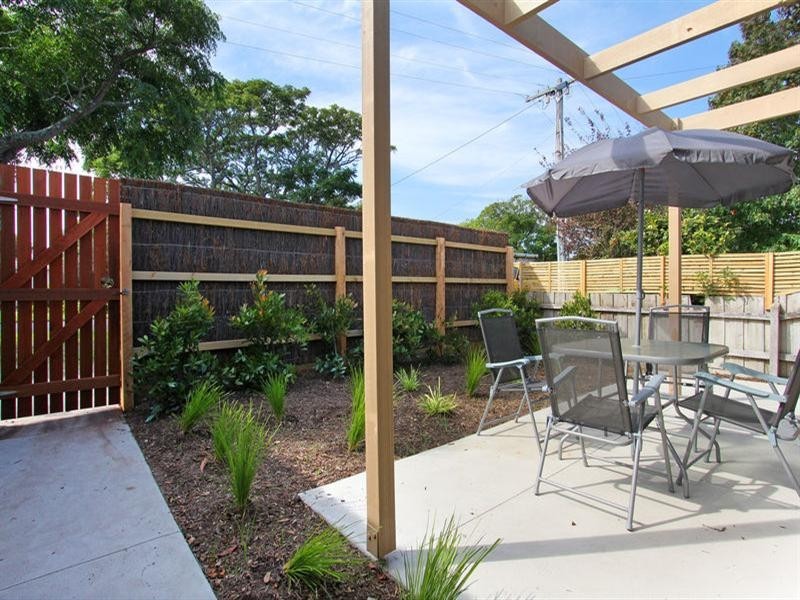 2/30 Warranilla Avenue, Rosebud VIC 3939